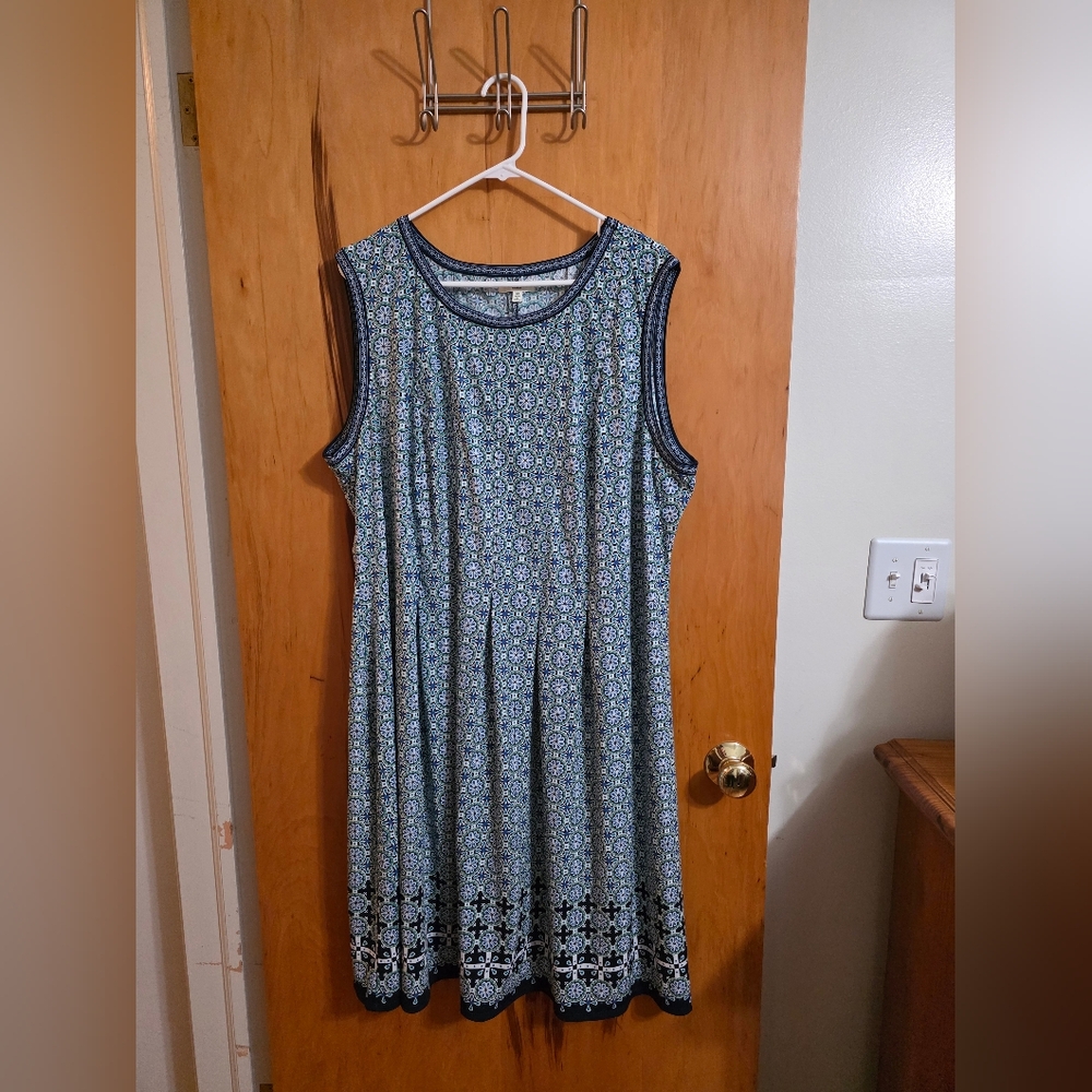 Max Studio Teal and Navy Patterned Dress